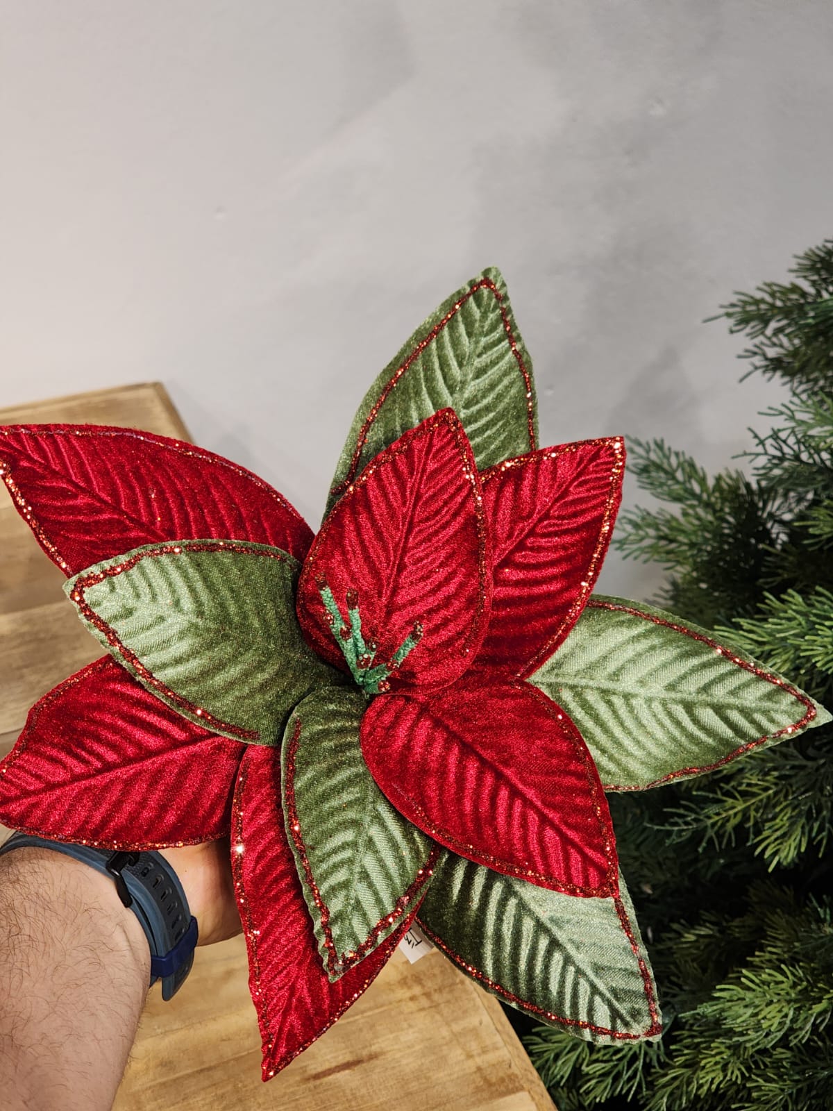 FLOR BICO DE PAPAGAIO VERDE E VERMELHO AVELUDADO COM GLITTER 32CM