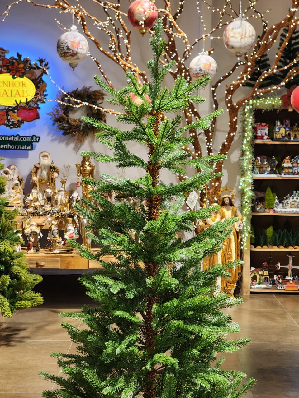 ÁRVORE SLIM REALISTA AUSTRAL 302 GALHOS 1,80CM